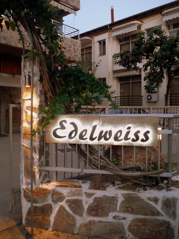 Edelweiss Studios لايميناس المظهر الخارجي الصورة